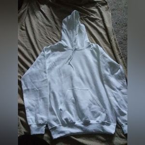 S Mens WhiteGildanHoodie